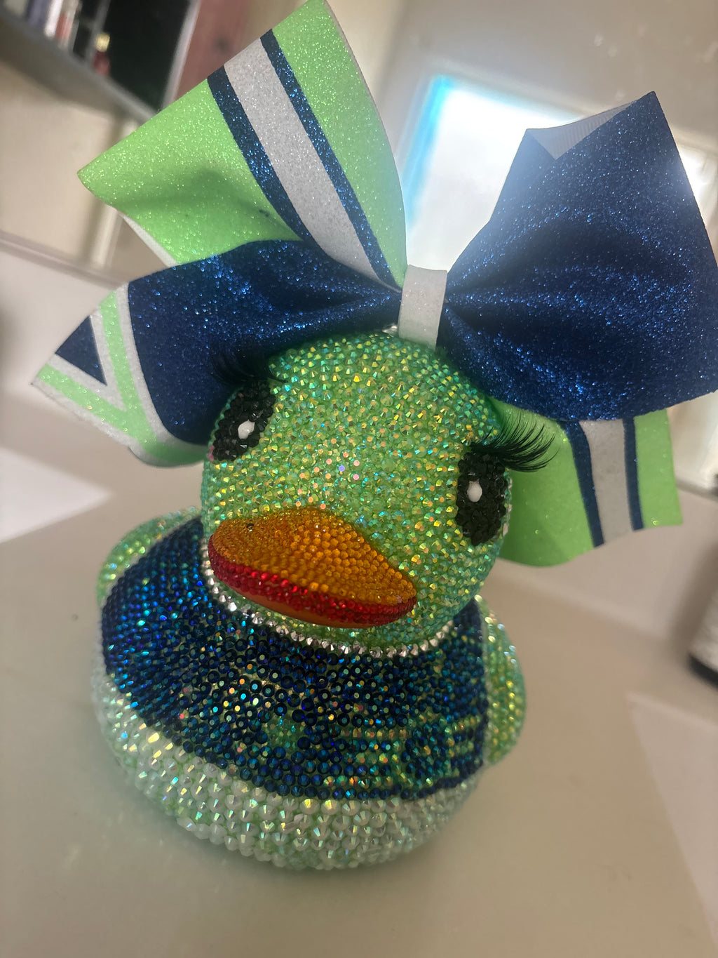 5.5–6” Signature Pretty Little Duck 🐥✨