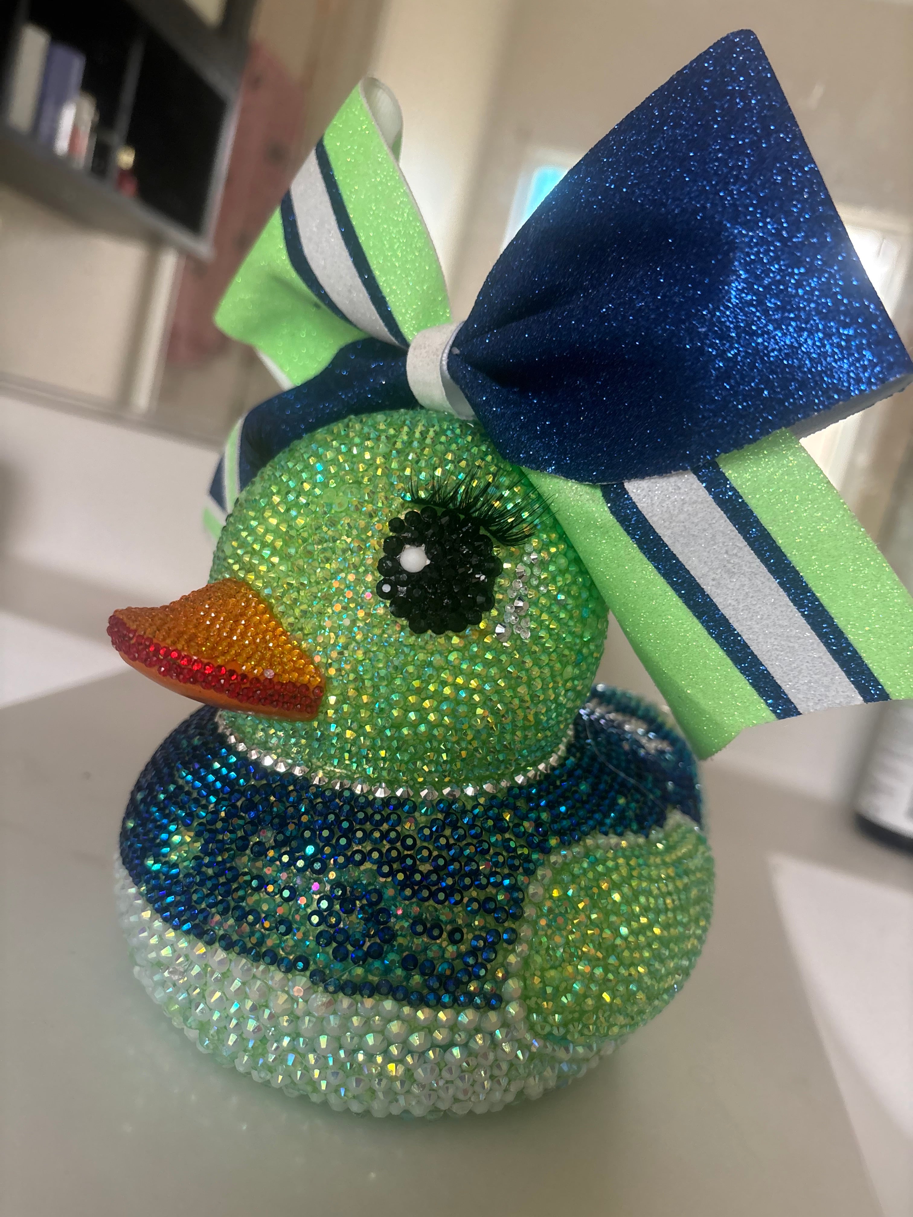 5.5–6” Signature Pretty Little Duck 🐥✨